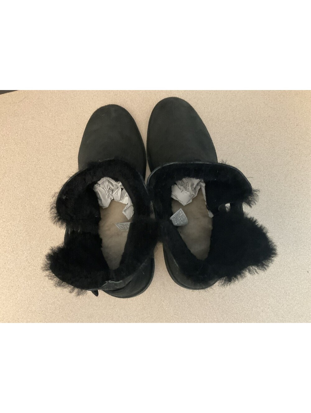 Womens UGG Classic Elisa Black Suede Shearling Lined Ankle Boots. Size 10. Nice! - Picture 7 of 8